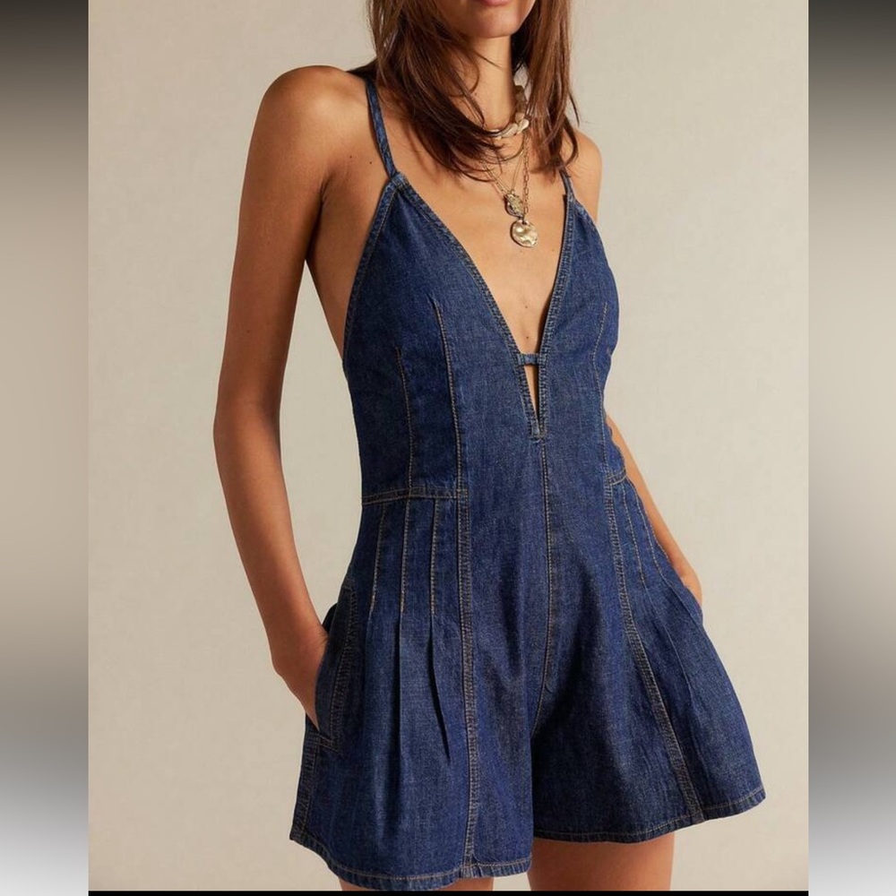 Spaghetti Strap Denim Romper - Picture 3 of 10